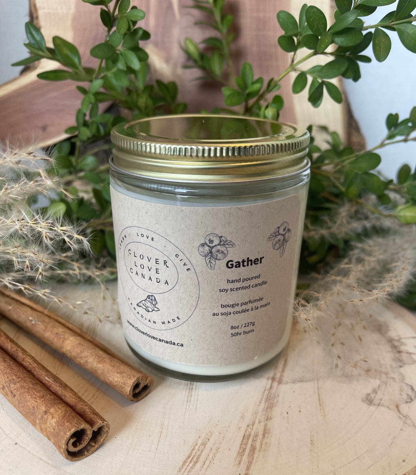 hand poured soy wax candle fragrance Gather 4 oz